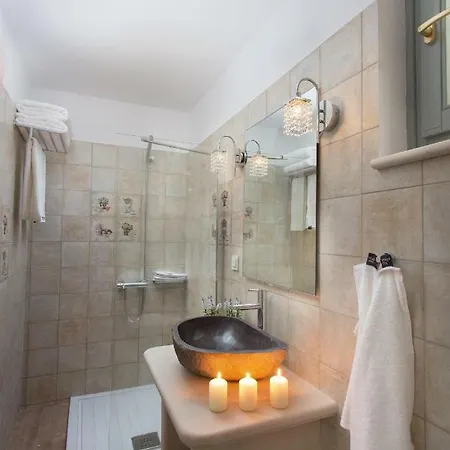 Aneli Luxury Villas-villa Elissavet